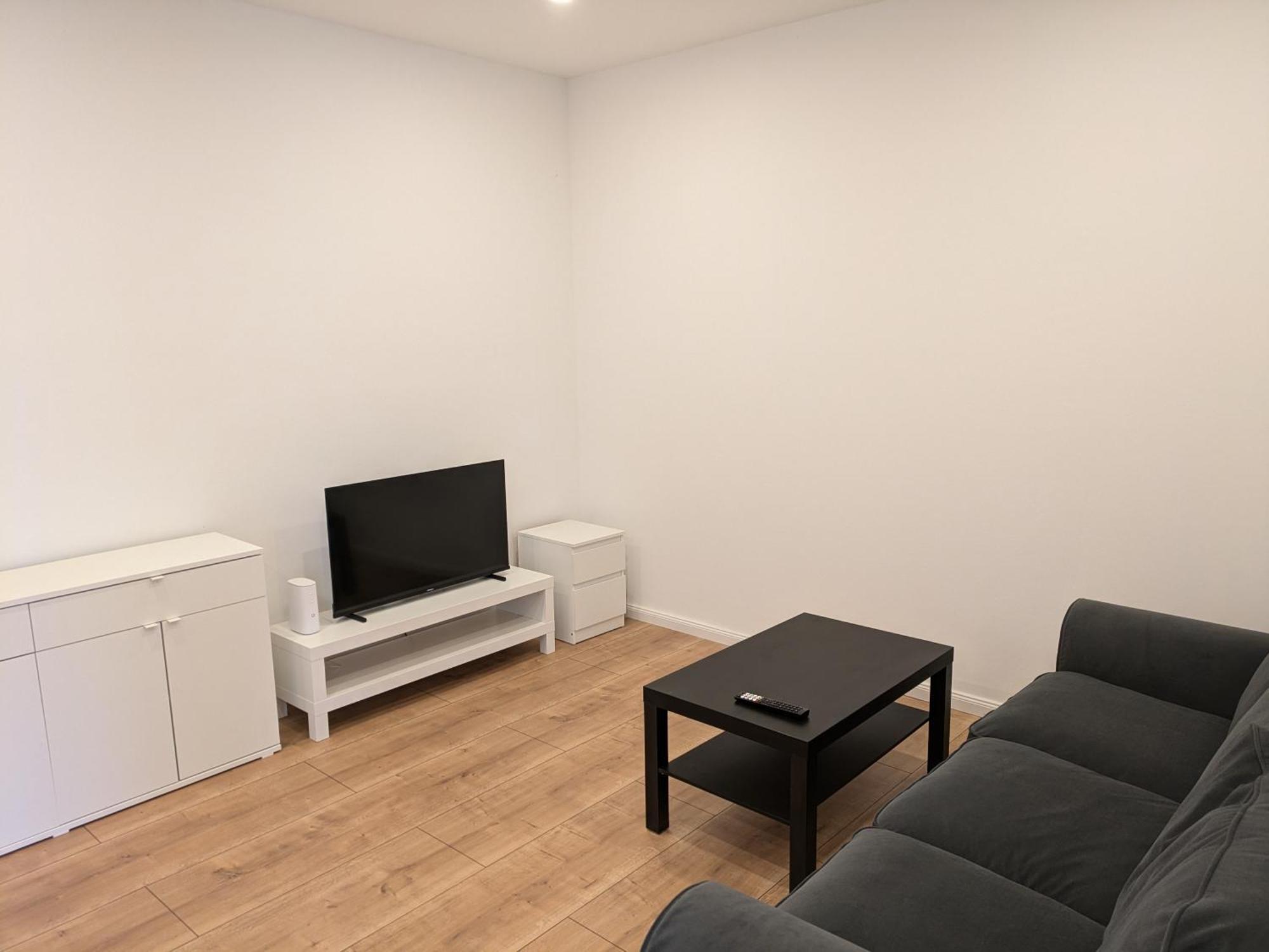 Interaktiv Appartements In Ratingen - Duesseldorferstrasse Exterior photo