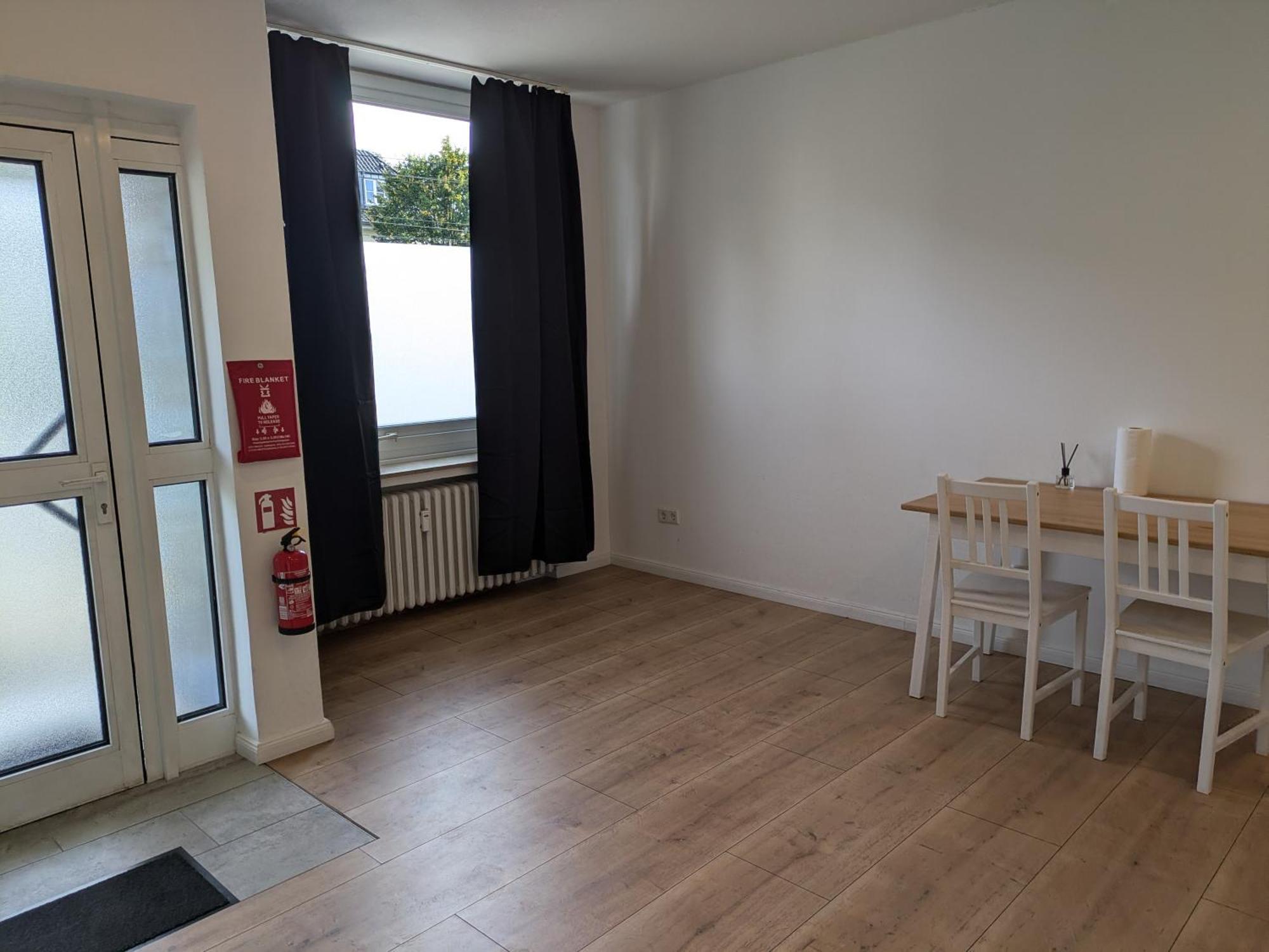 Interaktiv Appartements In Ratingen - Duesseldorferstrasse Exterior photo